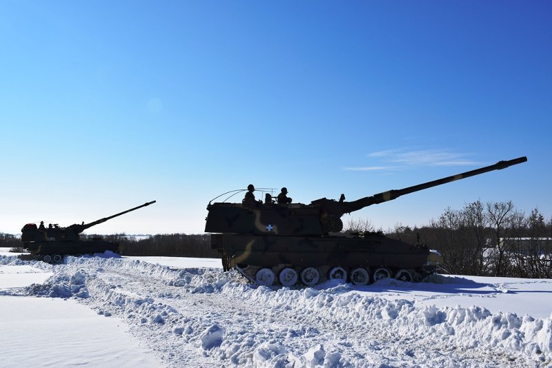 Τα ελληνικά τανκς δεν τα σταματούν τα χιόνια -«Απόβαση» στον βόρειο Εβρο [εικόνες] | iefimerida.gr 5