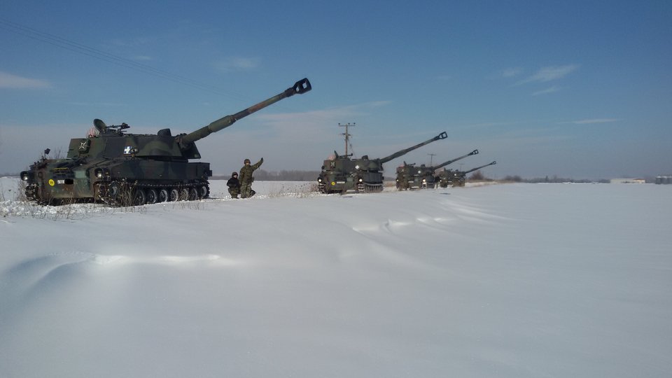 Τα ελληνικά τανκς δεν τα σταματούν τα χιόνια -«Απόβαση» στον βόρειο Εβρο [εικόνες] | iefimerida.gr 19