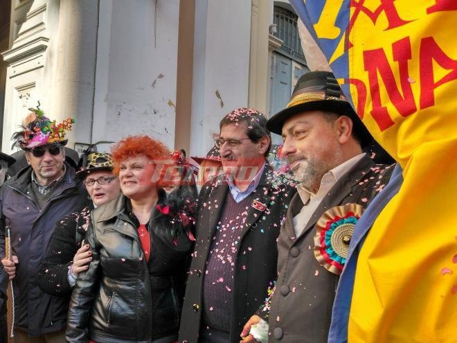 Σε ρυθμούς καρναβαλιού η Πάτρα -Αρχισαν οι εκδηλώσεις [εικόνες] | iefimerida.gr 3