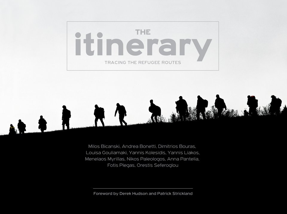 Εντεκα φωτορεπόρτερ ακολουθούν τη διαδρομή των προσφύγων σε ένα βιβλίο [εικόνες]  | iefimerida.gr 0