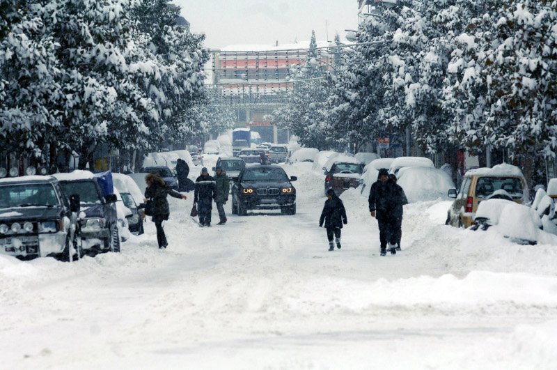 Ρωσία θυμίζουν τα Τρίκαλα -Σφοδρή χιονόπτωση, στο μισό μέτρο το χιόνι [εικόνες & βίντεο] | iefimerida.gr 0