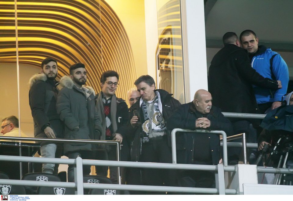 Ο Τσακαλώτος είδε ΠΑΟΚ με τον Ιβάν Σαββίδη από τη σουίτα του στην Τούμπα [εικόνες] | iefimerida.gr 5