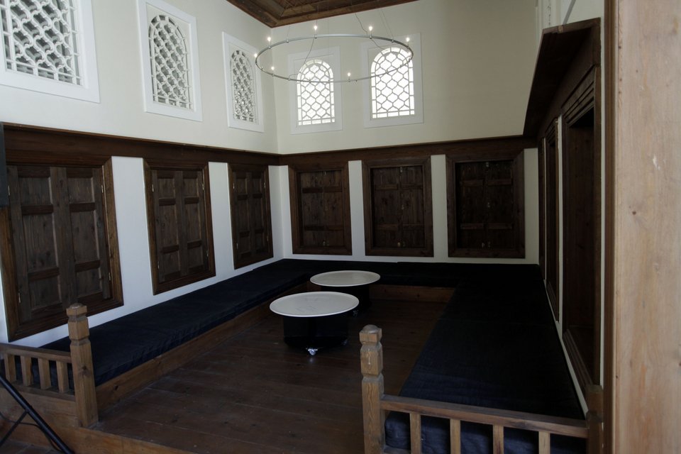 Το σπίτι της Αγίας Φιλοθέης στην Πλάκα έγινε μουσείο -Εγκαίνια από τον Αρχιεπίσκοπο Ιερώνυμο [εικόνες] | iefimerida.gr 4