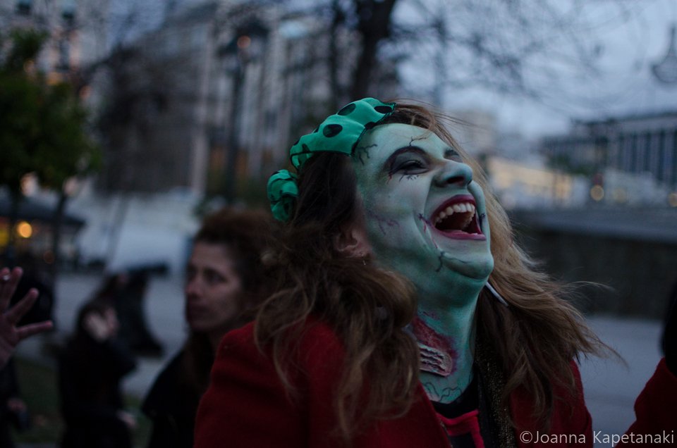 Το Σάββατο τα ζόμπι θα κάνουν πορεία στο Σύνταγμα [εικόνες]  | iefimerida.gr 1
