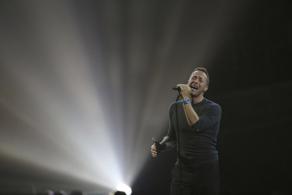 Brit Awards: Αλμπουμ & καλλιτέχνης της χρονιάς ο Ντέιβιντ Μπόουι -Ολοι οι νικητές [εικόνες] | iefimerida.gr 3