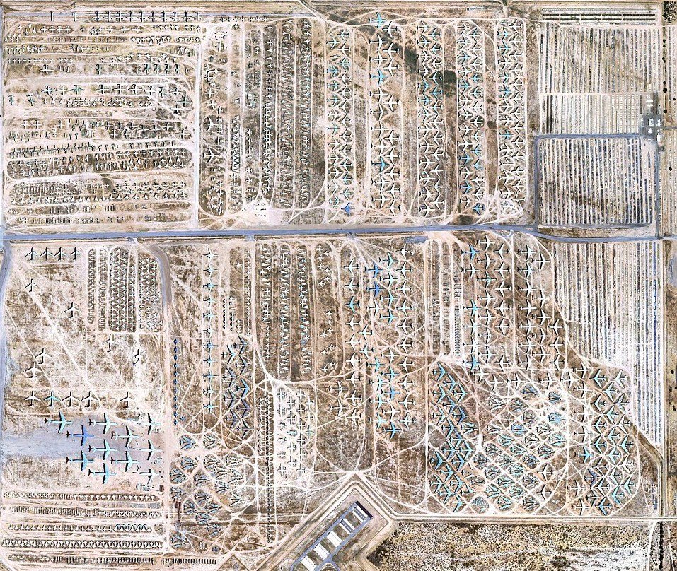 Εκεί που αναπαύονται οι γίγαντες των αιθέρων -Μία βόλτα μέσα σε νεκροταφείο πολεμικών αεροσκαφών στις ΗΠΑ [εικόνες & βίντεο]  | iefimerida.gr 0