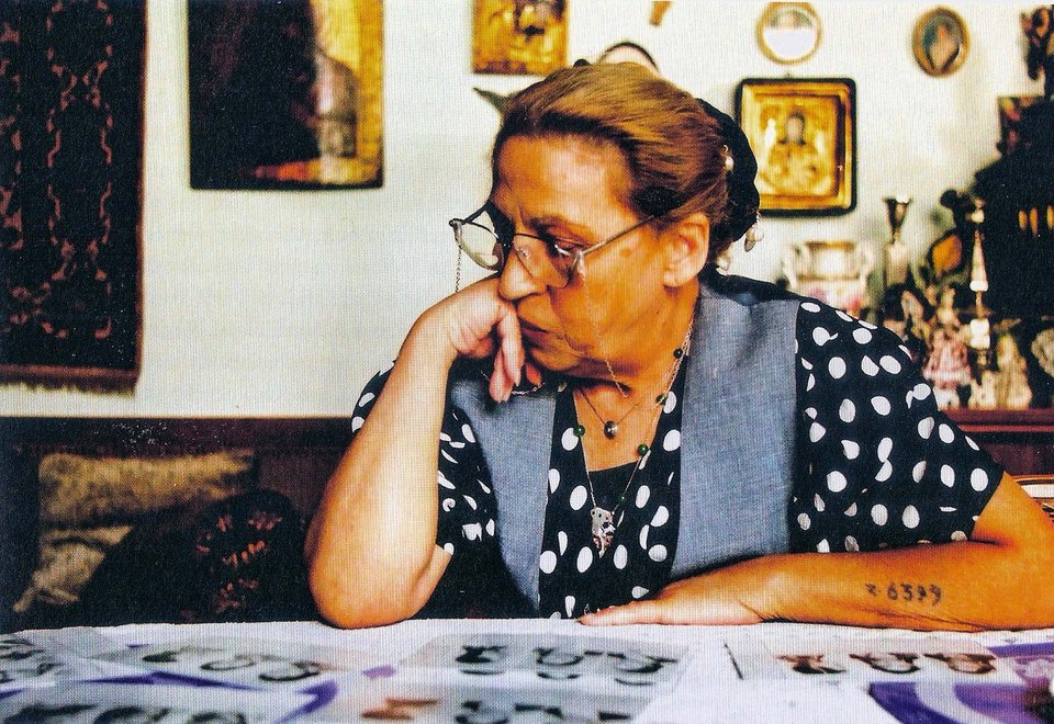 Τσιγγάνα ζωγράφος που επέζησε στο Ολοκαύτωμα -Μια μοναδική περίπτωση που συγκλονίζει [εικόνες] | iefimerida.gr 23