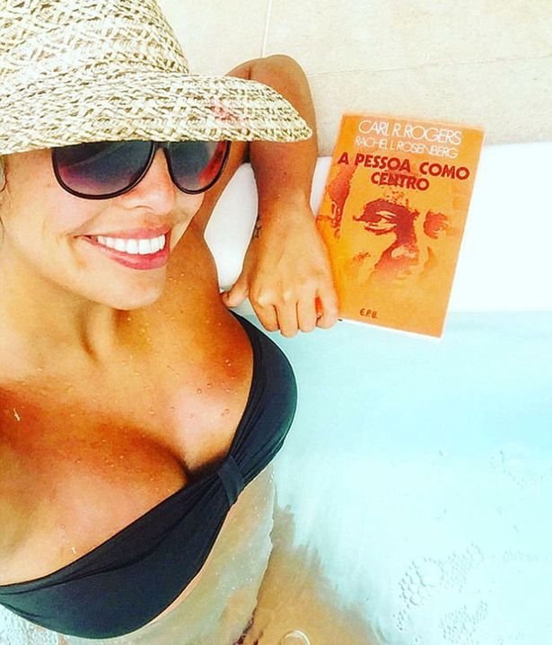 34χρονη Βραζιλιάνα παράτησε τη δικηγορία για να γίνει πόρνη [εικόνες] | iefimerida.gr 0