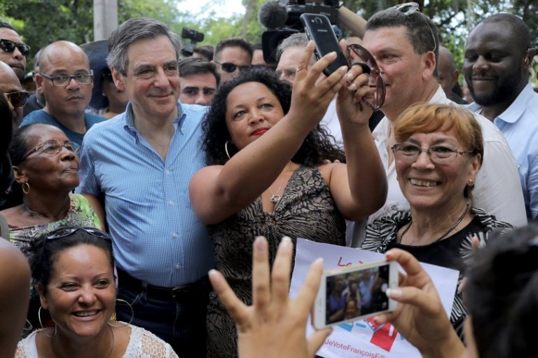 Ο Φρανσουά Φιγιόν δηλώνει «αδιάφορος» για όσα τον κατηγορούν και συνεχίζει [εικόνες] | iefimerida.gr 1