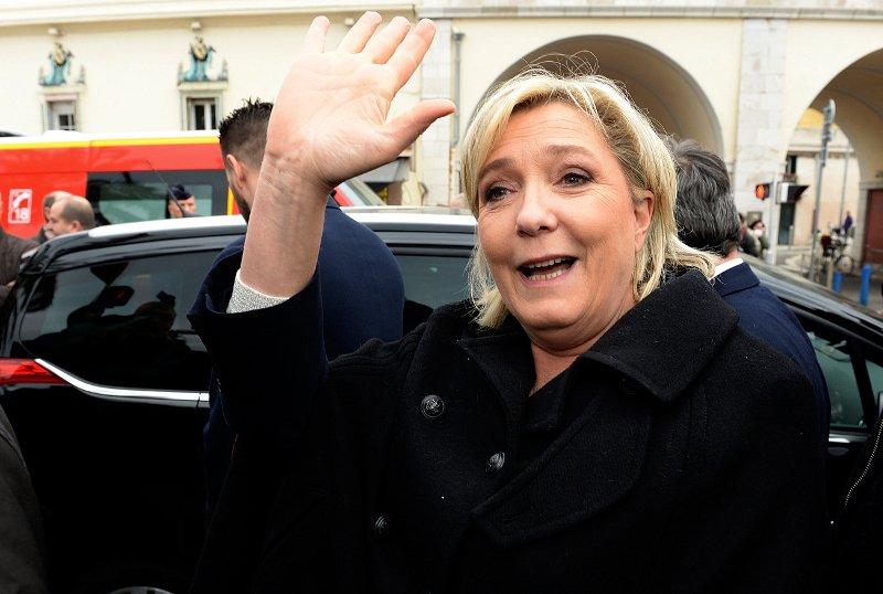 Οι συνέπειες ενός Frexit: Πόσο θα κοστίσει στους Γάλλους αν η Λεπέν κερδίσει | iefimerida.gr 0