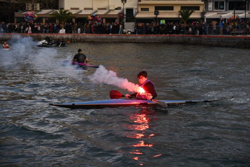 Το εντυπωσιακό θαλασσινό καρναβάλι της Χαλκίδας [εικόνες] | iefimerida.gr 2
