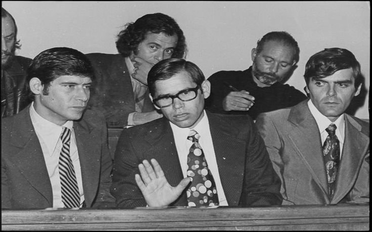 Η «παραγγελιά» του θανάτου: Η μοιραία βραδιά που 3 άνθρωποι έχασαν τη ζωή τους από τα χέρια του Κοεμτζή [εικόνες] | iefimerida.gr 0