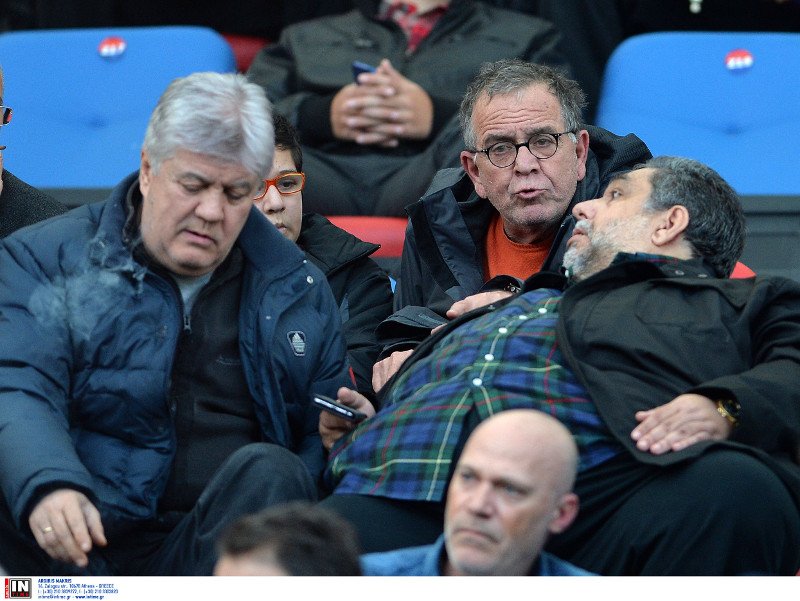 Παππάς-Μουζάλας στο γήπεδο της Νέας Σμύρνης [εικόνες] | iefimerida.gr 1