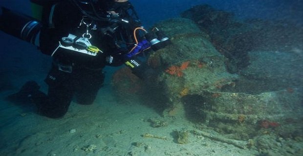 Το «μυστικό» ναυάγιο στον Σαρωνικό με τους πάνω από 4.000 νεκρούς -Τριπλάσιοι απ' ό,τι στον Τιτανικό [εικόνες] | iefimerida.gr 3