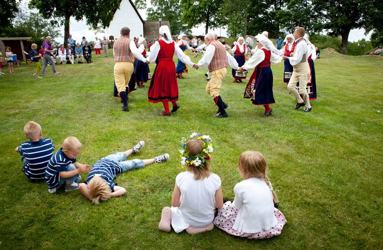 Απίστευτη ιδέα στη Σουηδία: Μια ώρα αργία για να κάνουν σεξ οι δημόσιοι υπάλληλοι [εικόνες] | iefimerida.gr 4