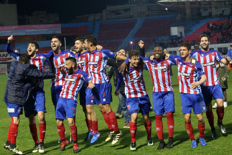 Πανιώνιος: Ατελείωτο γλέντι στη Νέα Σμύρνη για τη 2η ομάδα της Super League [εικόνες & βίντεο] | iefimerida.gr 0