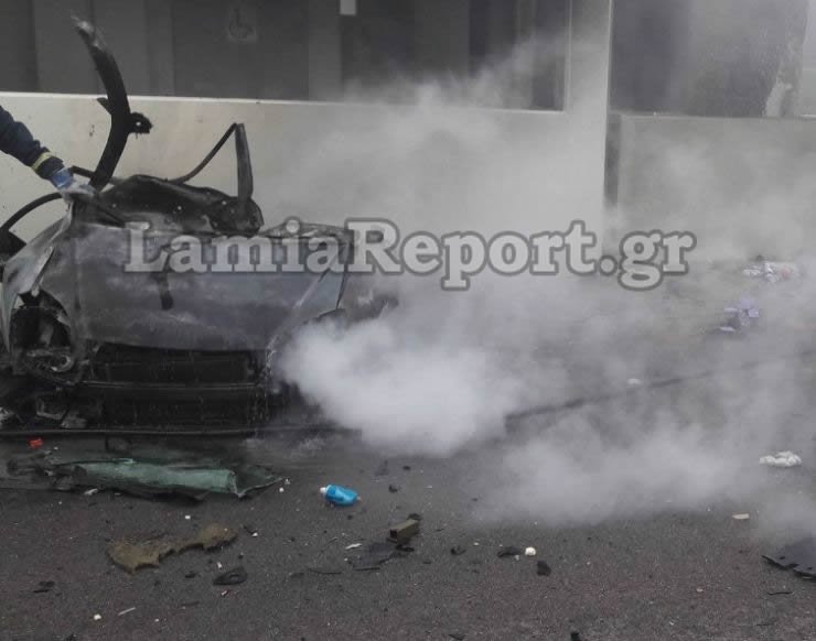 Τραγωδία με 4 νεκρούς στην εθνική Αθηνών-Λαμίας -Σταμάτησαν σε πάρκινγκ και έπεσε επάνω τους άλλο όχημα [εικόνες] | iefimerida.gr 5