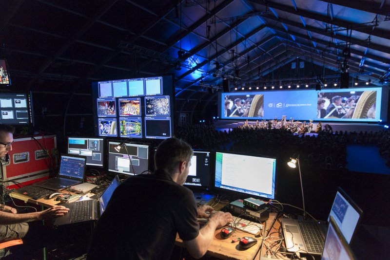 Το CERN «γεμίζει» με Ελληνες: 100 μόνιμοι εργαζόμενοι, πολλές ερευνητικές ομάδες και συνεργασίες [εικόνες] | iefimerida.gr 2