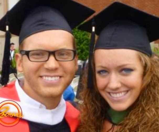 Συγκινητικό: Τυφλός άνδρας βλέπει για πρώτη φορά τη γυναίκα του και εντυπωσιάζεται από την ομορφιά της [βίντεο] | iefimerida.gr 0