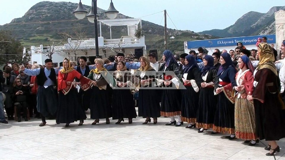 Το καρναβάλι της Σκύρου και οι... γέροι του [εικόνες] | iefimerida.gr 11