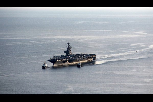 Στο λιμάνι της Σούδας το αεροπλανοφόρο Bush -Με 6.000 πλήρωμα και 85 αεροσκάφη [εικόνες]  | iefimerida.gr 2