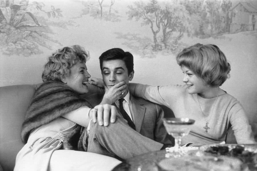 Αλέν Ντελόν και Ρόμι Σνάιντερ: Το πιο «καυτό» ζευγάρι του '60 [εικόνες] | iefimerida.gr 17