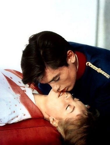 Αλέν Ντελόν και Ρόμι Σνάιντερ: Το πιο «καυτό» ζευγάρι του '60 [εικόνες] | iefimerida.gr 15