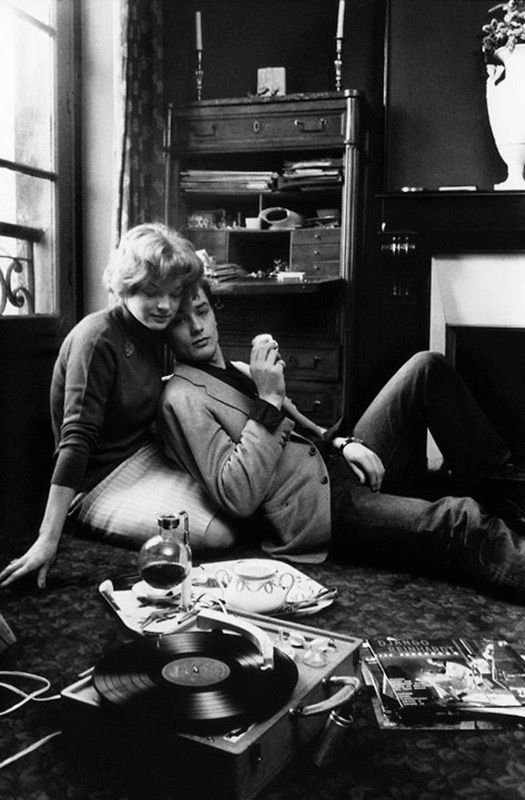 Αλέν Ντελόν και Ρόμι Σνάιντερ: Το πιο «καυτό» ζευγάρι του '60 [εικόνες] | iefimerida.gr 5