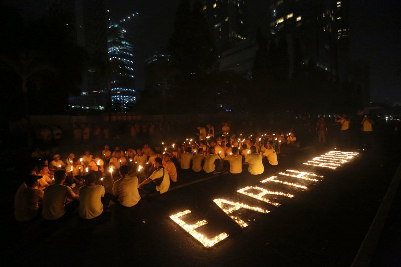 Στο «σκοτάδι» η Ευρώπη και πολλά μνημεία της για την «Ωρα της Γης» [εικόνες] | iefimerida.gr 5