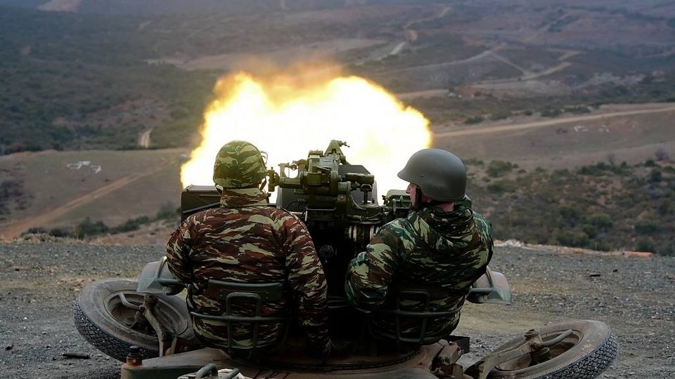 «Απόβαση» στον Εβρο -Εντυπωσιακές βολές από το Δ' Σώμα Στρατού [εικόνες] | iefimerida.gr 1