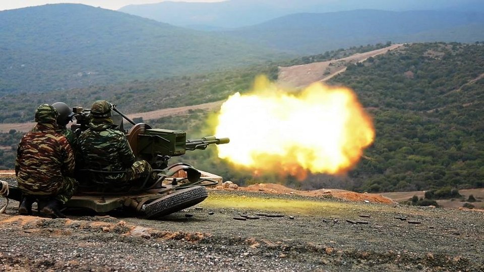 «Απόβαση» στον Εβρο -Εντυπωσιακές βολές από το Δ' Σώμα Στρατού [εικόνες] | iefimerida.gr 2