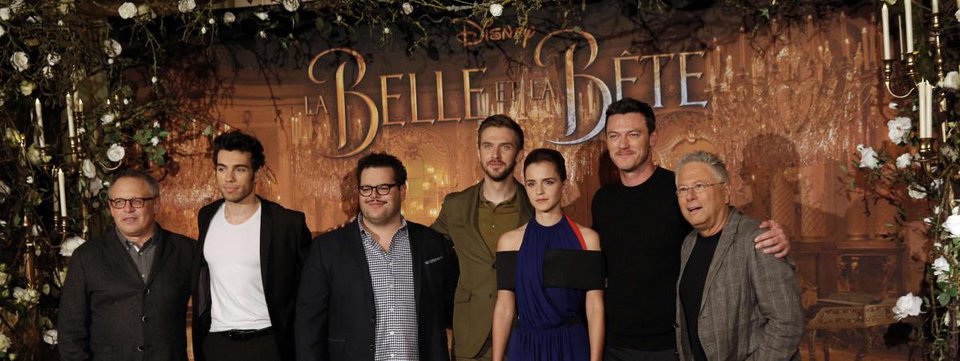 Αυτή είναι η σκηνή γκέι στην ταινία «Η Πεντάμορφη και το Τέρας» που προκάλεσε σοκ [εικόνες & βίντεο] | iefimerida.gr 7