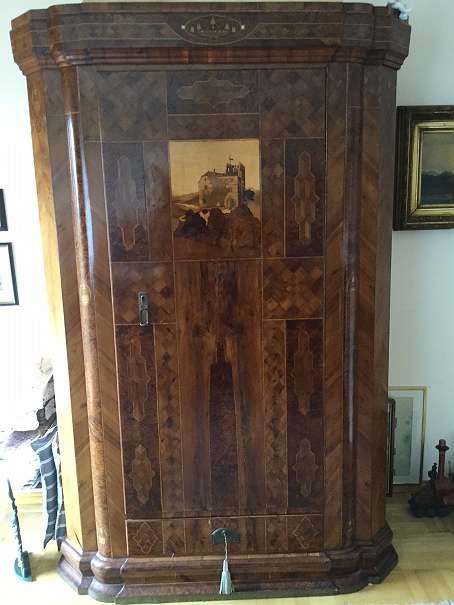 Η κρεβατοκάμαρα του τελευταίου αυτοκράτορα της Αυστρίας στις... μικρές αγγελίες [εικόνες] | iefimerida.gr 2