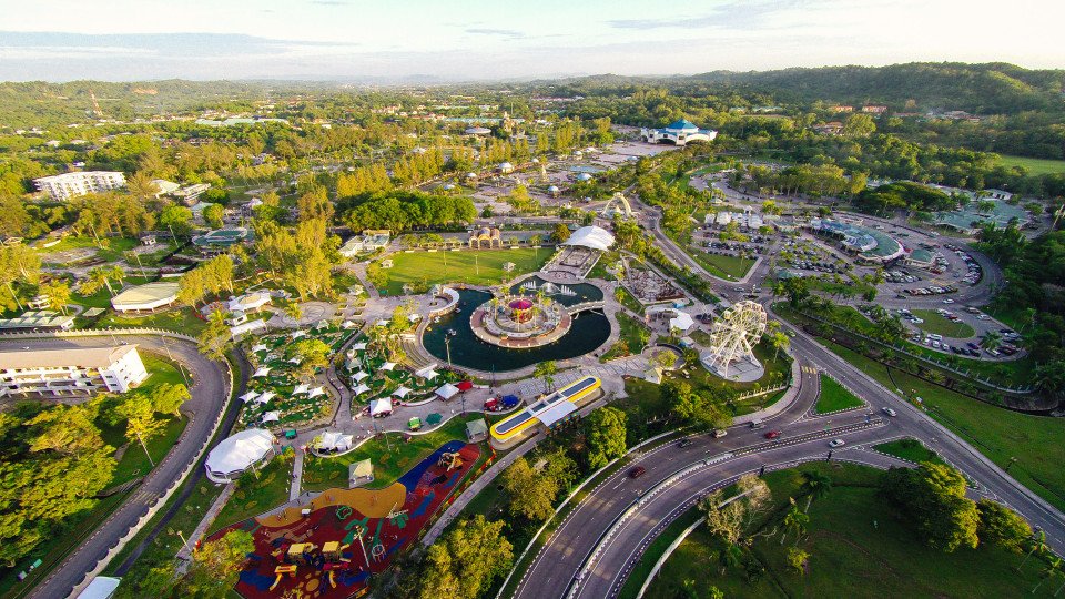Ενας νέος γόης στο Instagram -Ο πρίγκιπας του Μπρουνέι [εικόνες] | iefimerida.gr 14