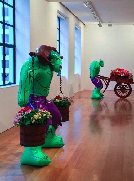 Jeff Koons, ο καλλιτέχνης που κλέβει τις ιδέες των άλλων [εικόνες] | iefimerida.gr 14