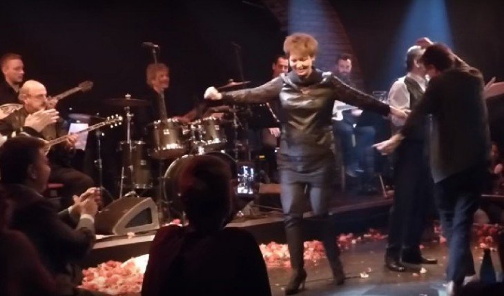 Ξεκαρδιστικό: Το Twitter εξηγεί στον Ντάισελμπλουμ τι έγινε στον Νότο με ποτά και γυναίκες [εικόνες] | iefimerida.gr 7