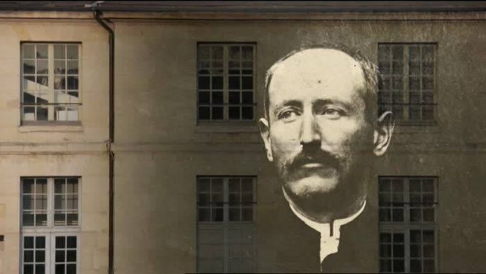 Η υπόθεση Ντρέιφους απασχολεί ακόμη -Τι συνέβη με αυτόν τον Γαλλο-εβραίο αξιωματικό [εικόνες] | iefimerida.gr 4