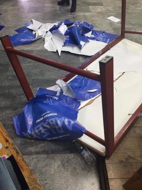 Πάτρα: Κουκουλοφόροι χτύπησαν φοιτητή της ΔΑΠ στο κεφάλι με σιδερολοστό [εικόνες] | iefimerida.gr 1