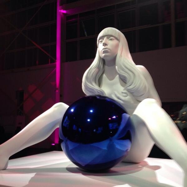 Jeff Koons, ο καλλιτέχνης που κλέβει τις ιδέες των άλλων [εικόνες] | iefimerida.gr 16