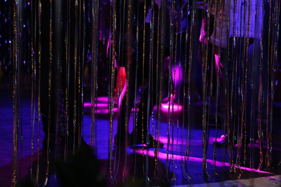 Οι θρυλικοί djs από Barbarella και Αυτοκίνηση στην έκθεση για τα 80s στη Στέγη [πρόγραμμα] | iefimerida.gr 0