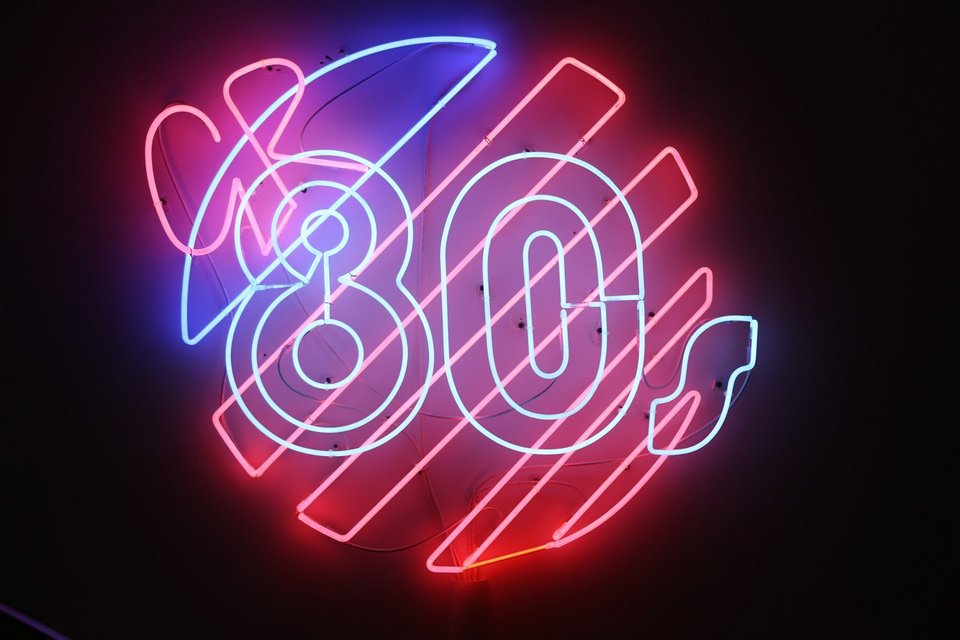 Οι θρυλικοί djs από Barbarella και Αυτοκίνηση στην έκθεση για τα 80s στη Στέγη [πρόγραμμα] | iefimerida.gr 2