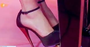 Η πιο σέξι πιανίστρια στον κόσμο -Βιρτουόζος με πλούσιο μπούστο και 12ποντα [εικόνες] | iefimerida.gr 6