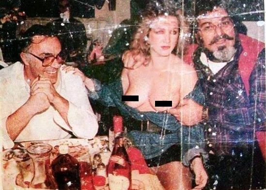 Ξεκαρδιστικό: Το Twitter εξηγεί στον Ντάισελμπλουμ τι έγινε στον Νότο με ποτά και γυναίκες [εικόνες] | iefimerida.gr 6