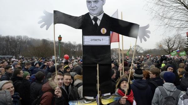 Μεντβέντεφ, ο πιο μισητός άνθρωπος της Ρωσίας [εικόνες] | iefimerida.gr 9