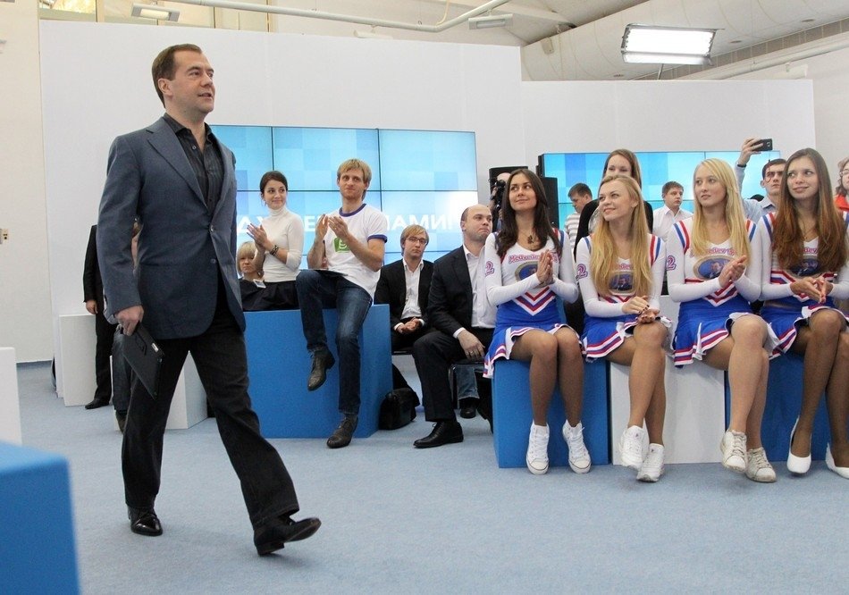 Μεντβέντεφ, ο πιο μισητός άνθρωπος της Ρωσίας [εικόνες] | iefimerida.gr 7