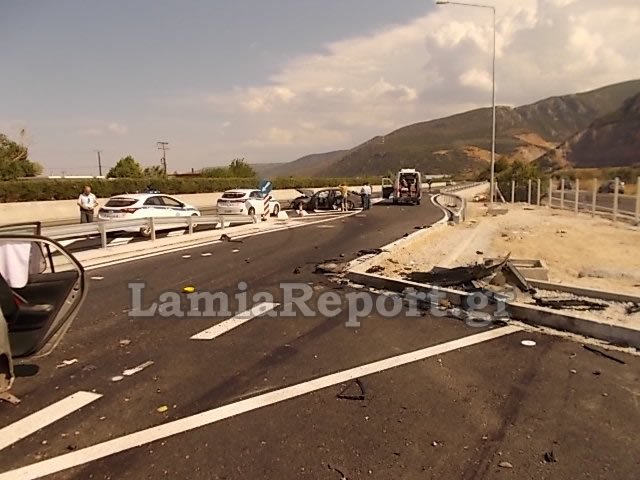 Το παρόμοιο τροχαίο με αυτό της Porsche που είχε γίνει πριν δύο χρόνια -Τότε από τύχη δεν είχε νεκρούς [εικόνες] | iefimerida.gr 1