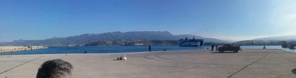 Λαχτάρα για 218 επιβάτες του «Πρέβελη» -Λίγο έλειψε να συγκρουστεί με προβλήτα [εικόνες] | iefimerida.gr 3