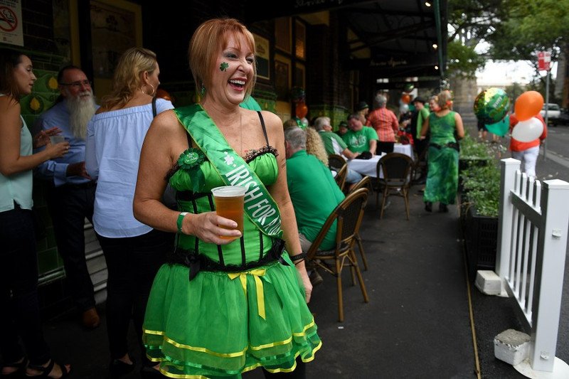 St. Patrick's Day, σήμερα: Τι είναι αυτή η γιορτή που τα πάντα βάφονται πράσινα [εικόνες] | iefimerida.gr 5