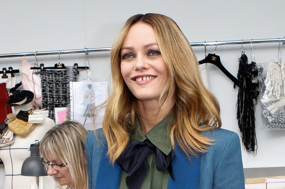 Η Βανέσα Παραντί γνώρισε τον μεγάλο έρωτα -Εκλεισε η σελίδα Τζόνι Ντεπ [εικόνες] | iefimerida.gr 11