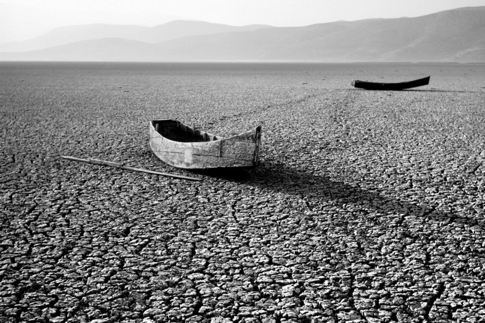Η αποξήρανση & η αναγέννηση λίμνης -Μοναδικές φωτογραφίες στο Μουσείο Πλινθοκεραμοποιίας Βόλου | iefimerida.gr 3